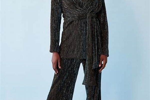Chic Modest Clothing Brands
