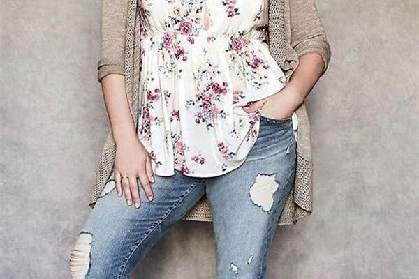 Discounted Chic Plus Size Apparel