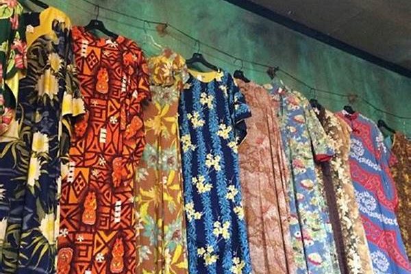 Popular Vintage Fashion Destinations Abroad