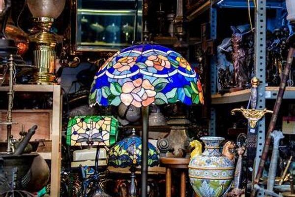 Vintage Shopping Tips And Tricks