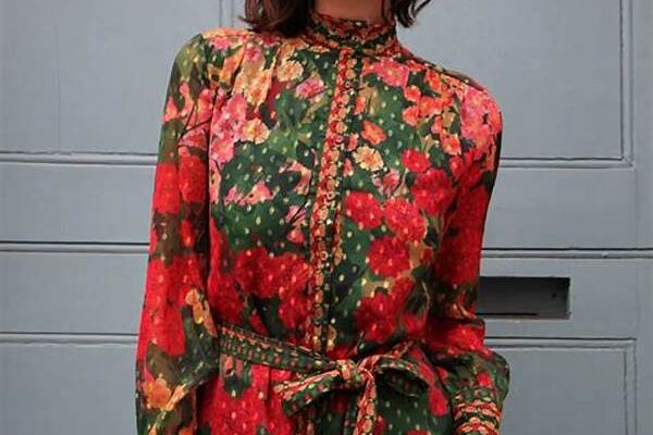 Combining Modesty With Elegance