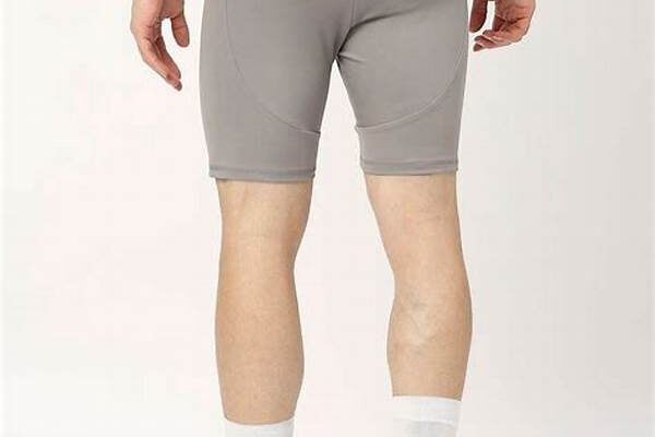 Compression Shorts With Optimal Support