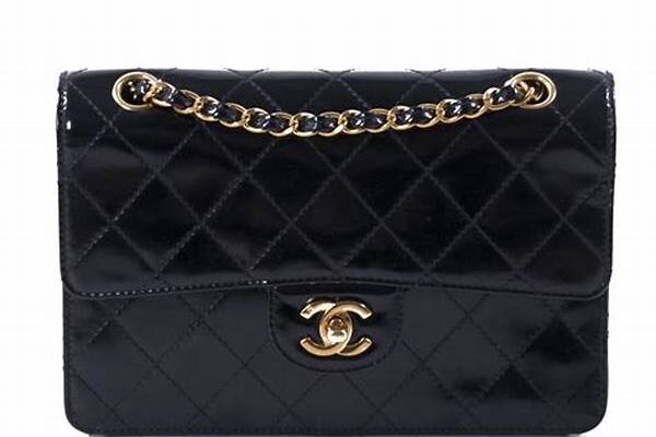 Bargain-priced Used Vintage Handbags