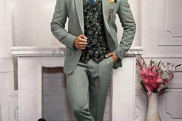 Green Textile Formal Suits